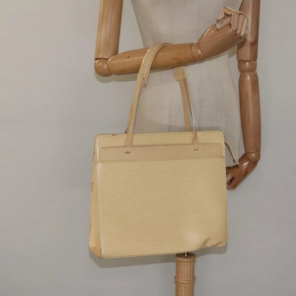 LOUIS VUITTON Epi Croisette PM Tote Bag Vanilla - Picture 14 of 16